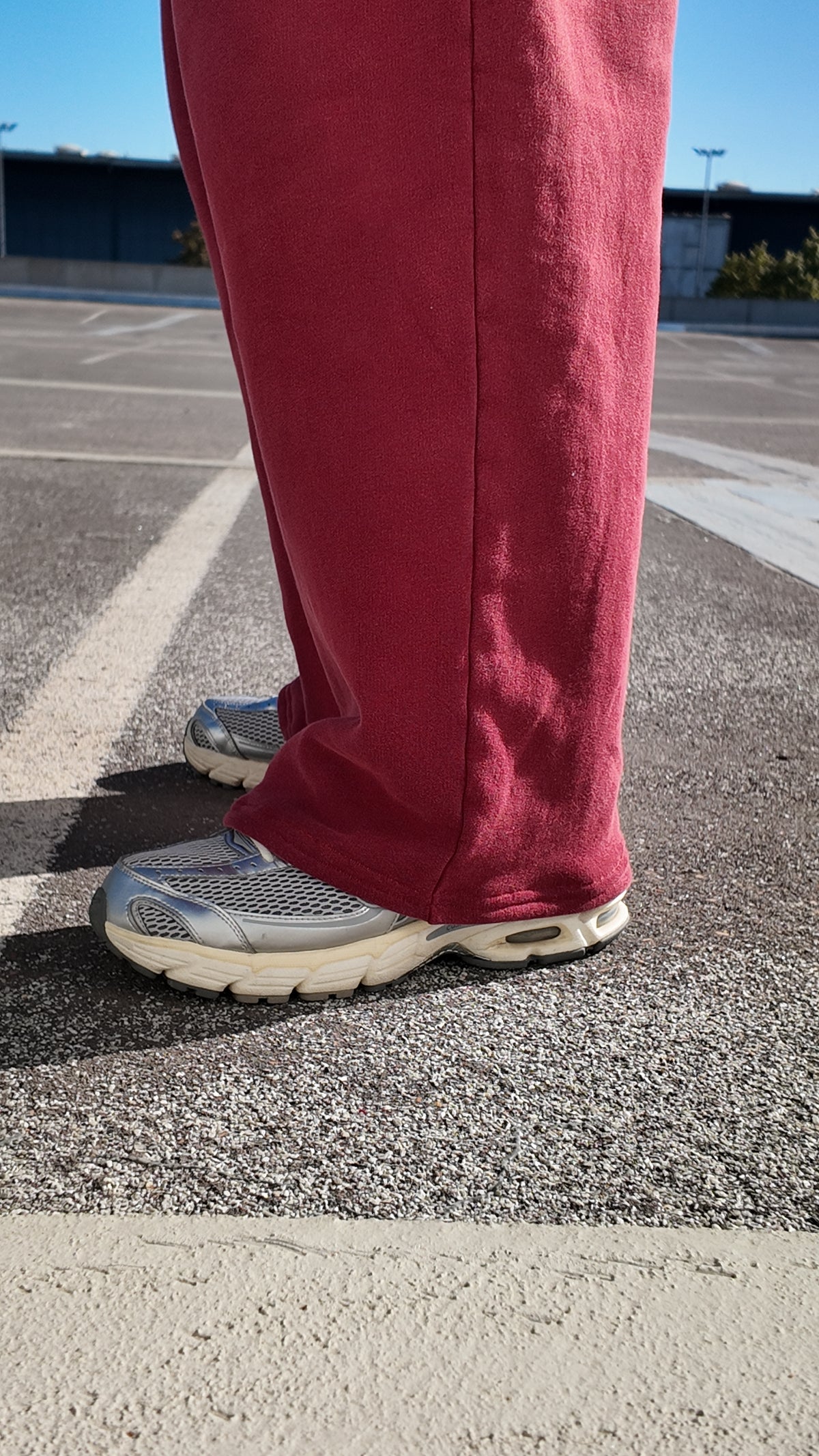 SYT Jogger Crimson
